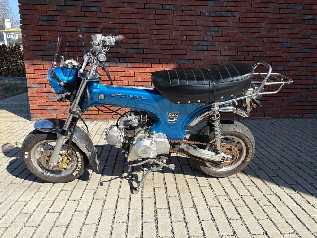 Dax 50cc B-klasse alle papieren inorde, Fietsen en Brommers, Brommers | Honda, Zo goed als nieuw, Ophalen