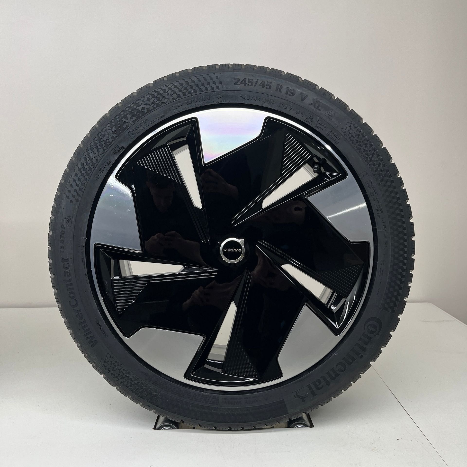 Volvo EX30 - 19 inch - winterbanden NIEUW, Neuf, Pneus et Jantes, Enlèvement ou Envoi, Véhicule de tourisme
