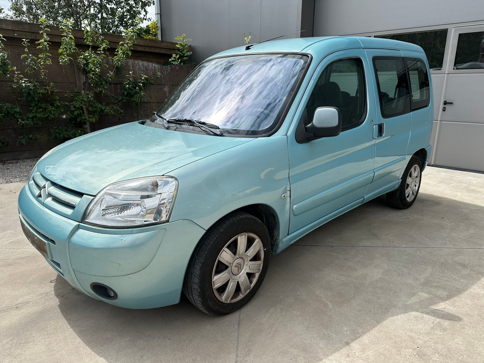 Citroen berlingo / export / 1.6hdi / 235000km, Auto's, Voorwielaandrijving, Electronic Stability Program (ESP), 1560 cc, Euro 4