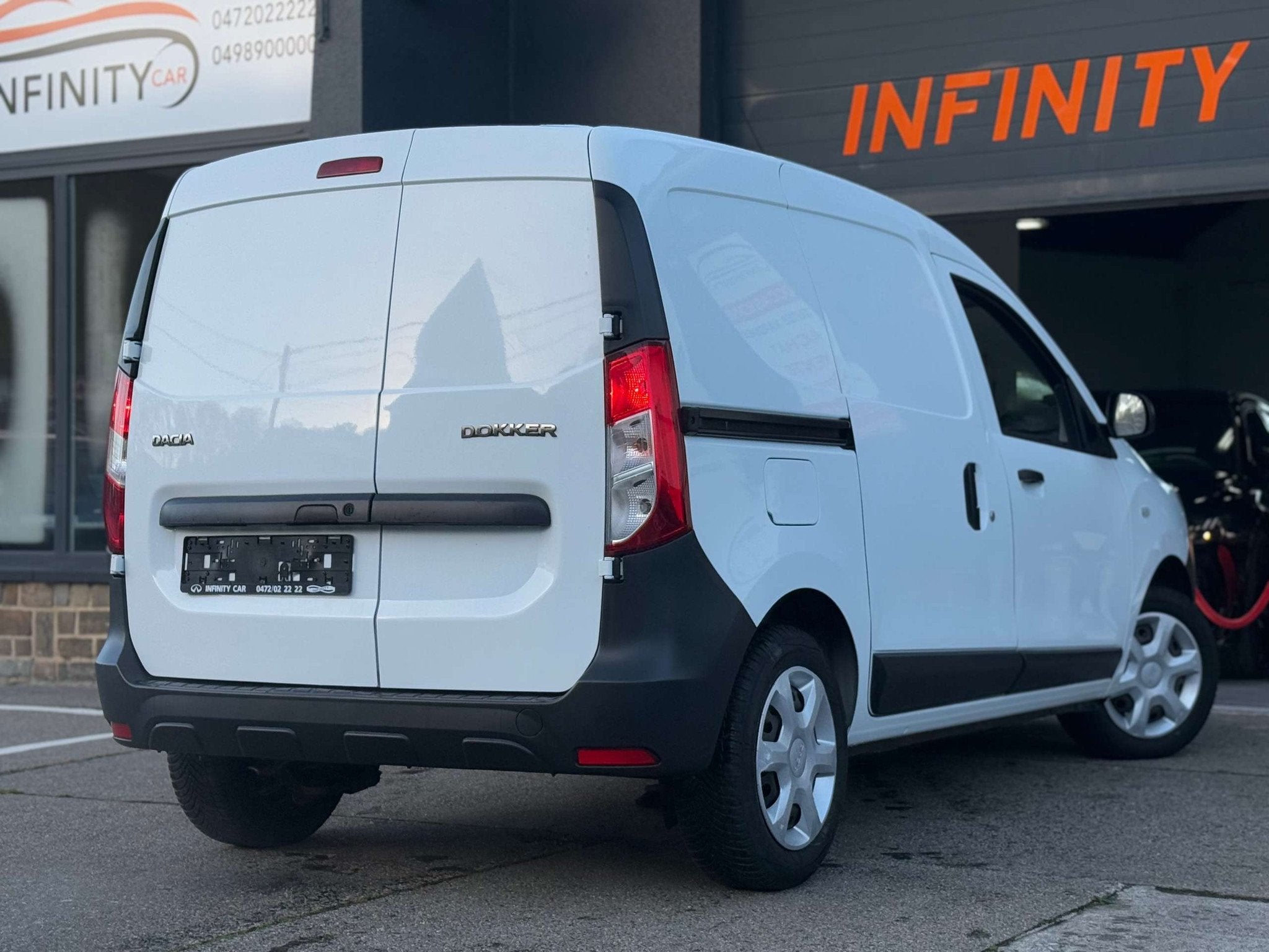 Dacia Dokker 1.6i SCe Ambiance, Autos, Dacia, 75 kW, Euro 6, Entreprise