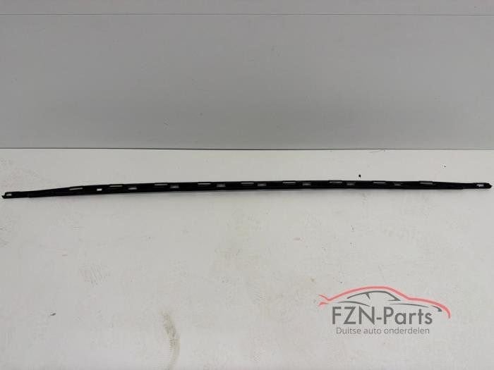 VW Golf 8 5H R-Line Sideskirt Houder Links, Auto-onderdelen, Ophalen of Verzenden, Gebruikt