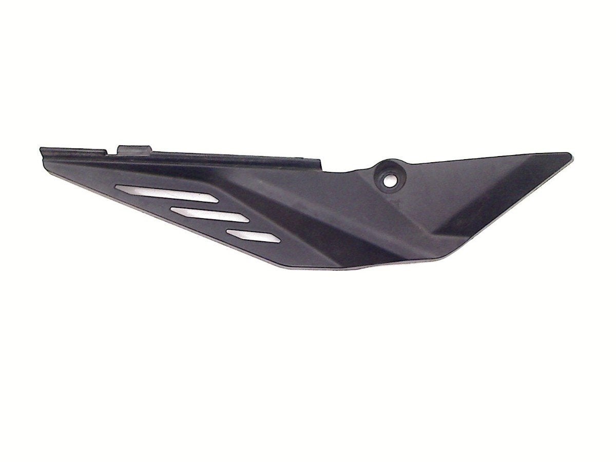 BUDDYPANEEL RECHTS Shiver 750 2007-2010 + GT (SL750), Dhr. S. di Majo, Gebruikt, Info@cama-motorparts.nl, P.J. Troelstraweg 8 8
3144 CX  MAASSLUIS, NL