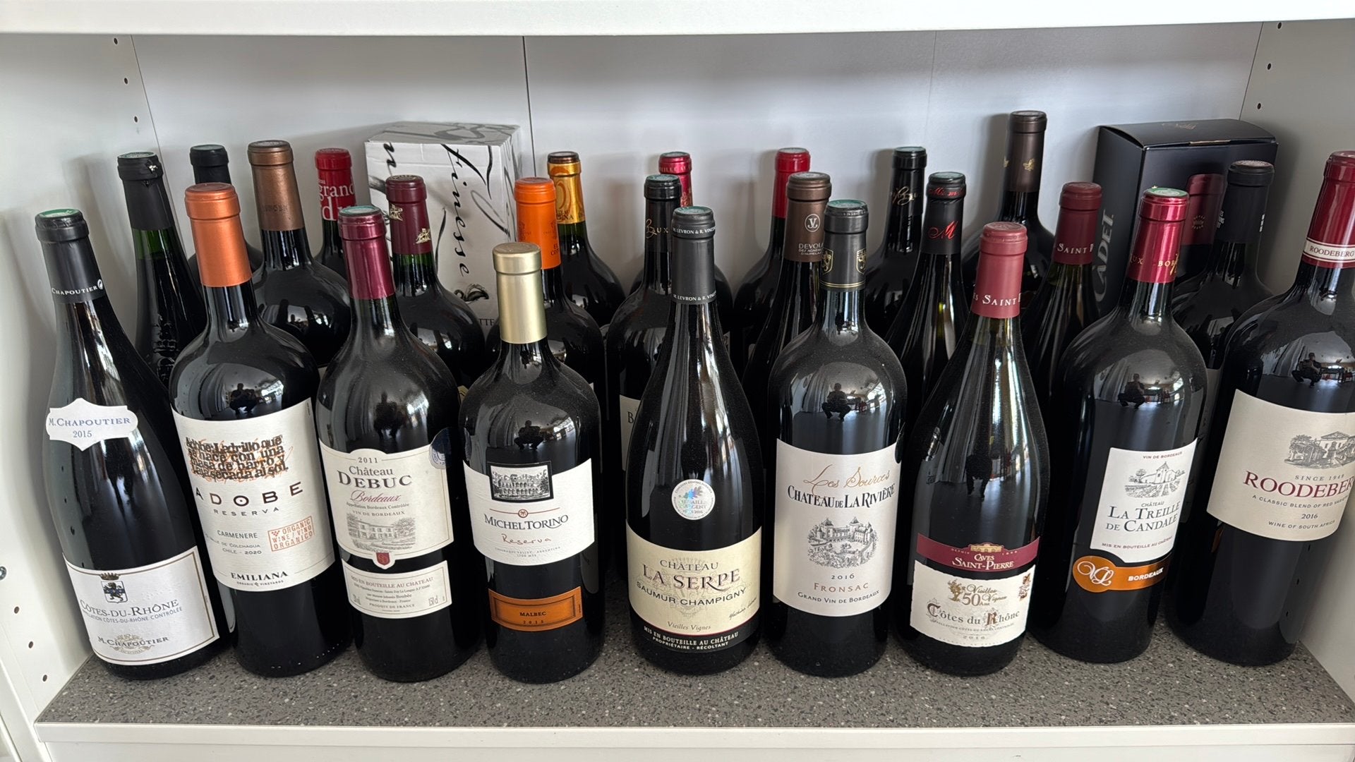 35 magnums très bon vins et mousseux, Ophalen, Nieuw