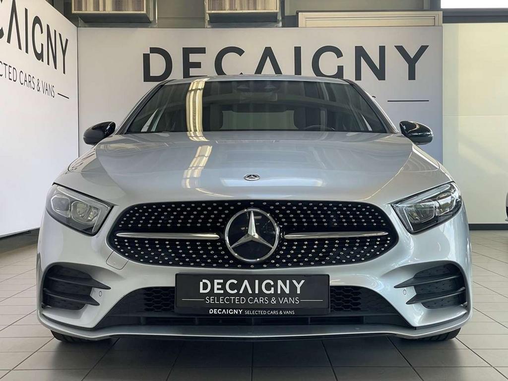 Mercedes-Benz A 180 1.3i AMG-Line *Sportzetels*Camera*App C, Auto's, Mercedes-Benz, 4 deurs, 4 cilinders, https://public.car-pass.be/vhr/f5776f30-1dd5-45f7-96ab-60679ccc266d