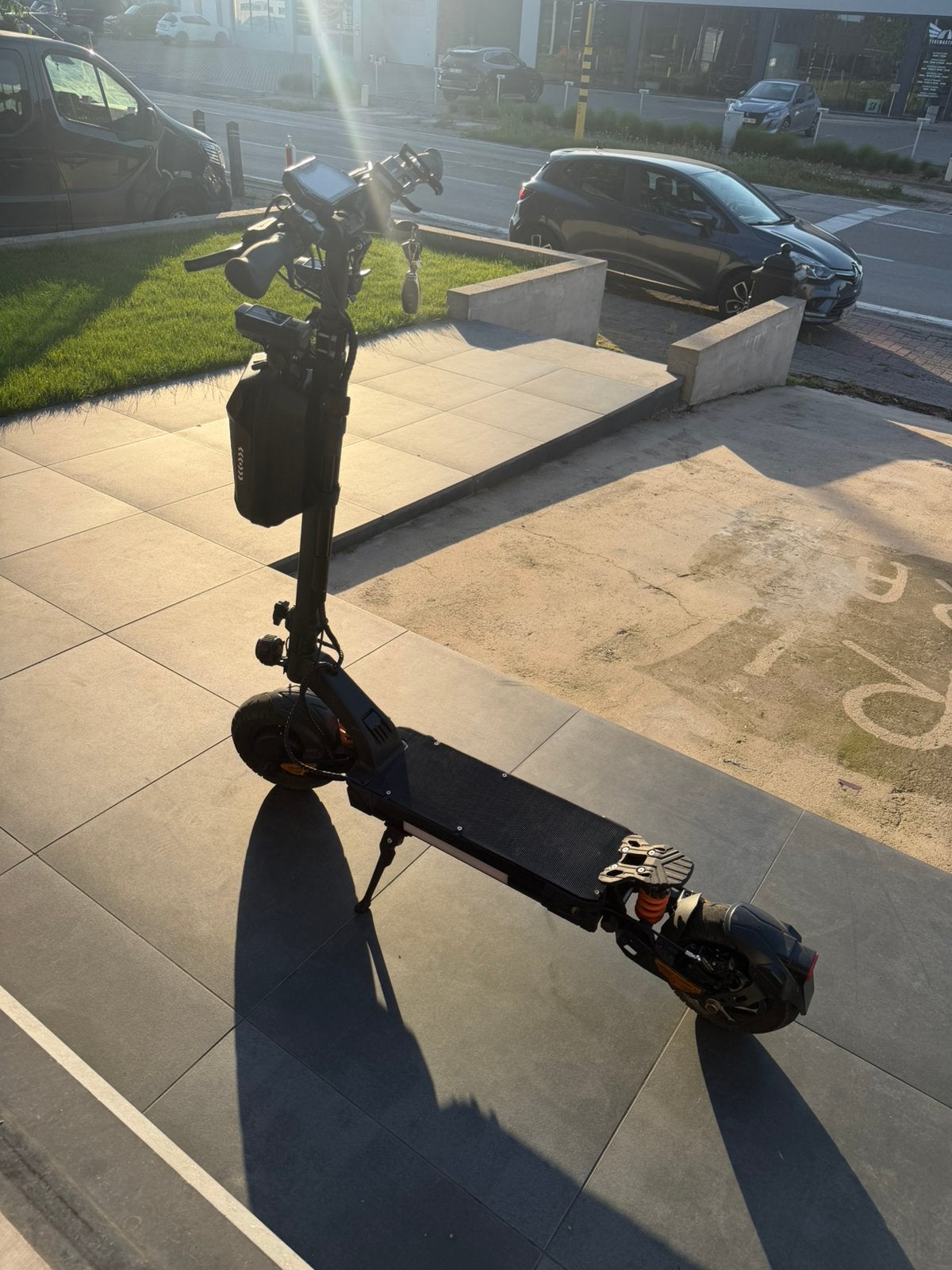 Trottinette KUKIRIN G2 master. Modif sécurité et confort, Vélos & Vélomoteurs, Enlèvement ou Envoi, Comme neuf