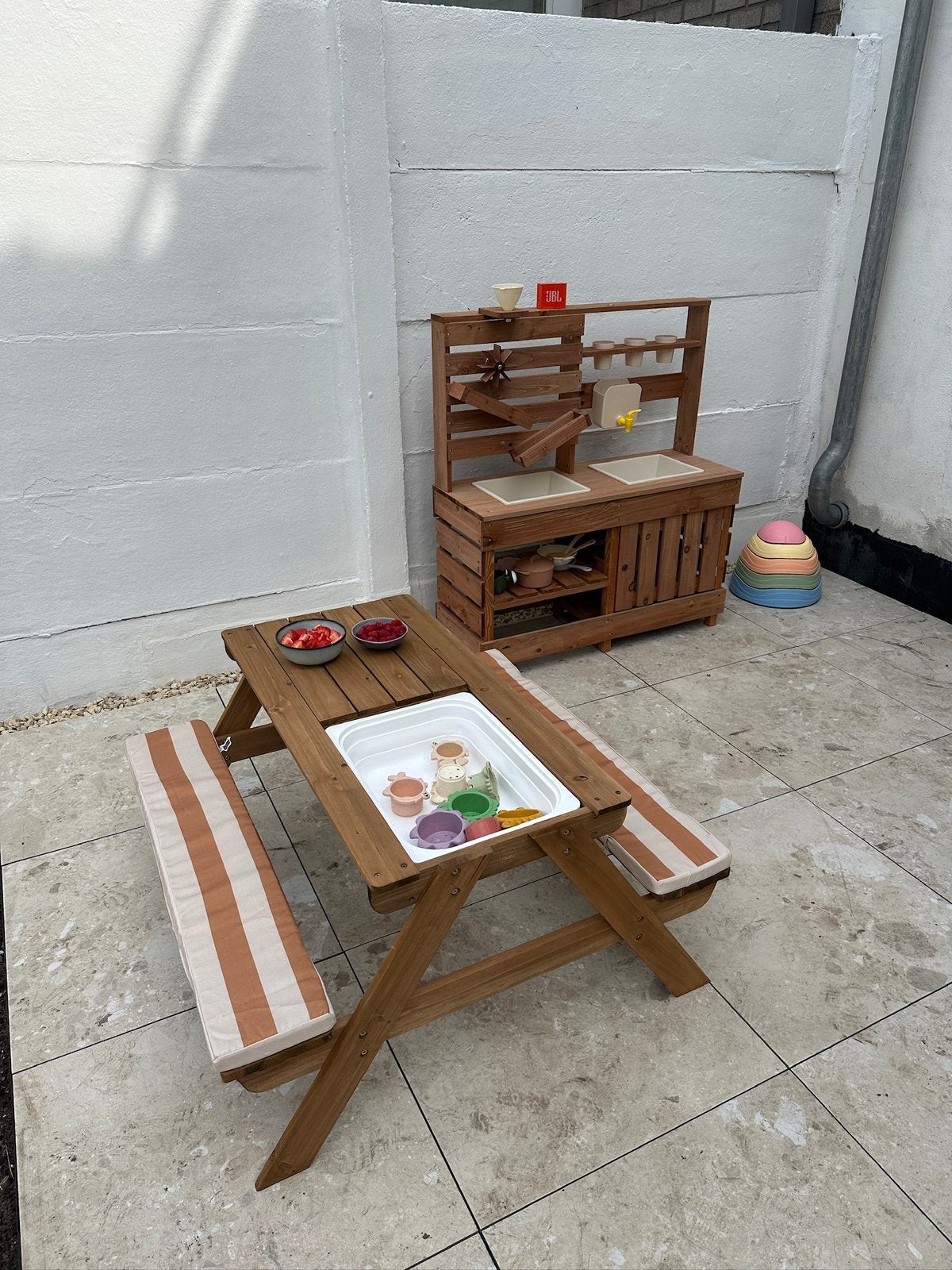 Petite Amelie kinder picknick tafel Provence, Enfants & Bébés, Jouets | Extérieur | Bacs à sable, Neuf, Enlèvement