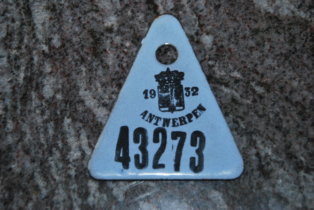 ANCIENNE  PLAQUE EMAILLEE VELO.  ANTWERPEN 1932, Enlèvement ou Envoi