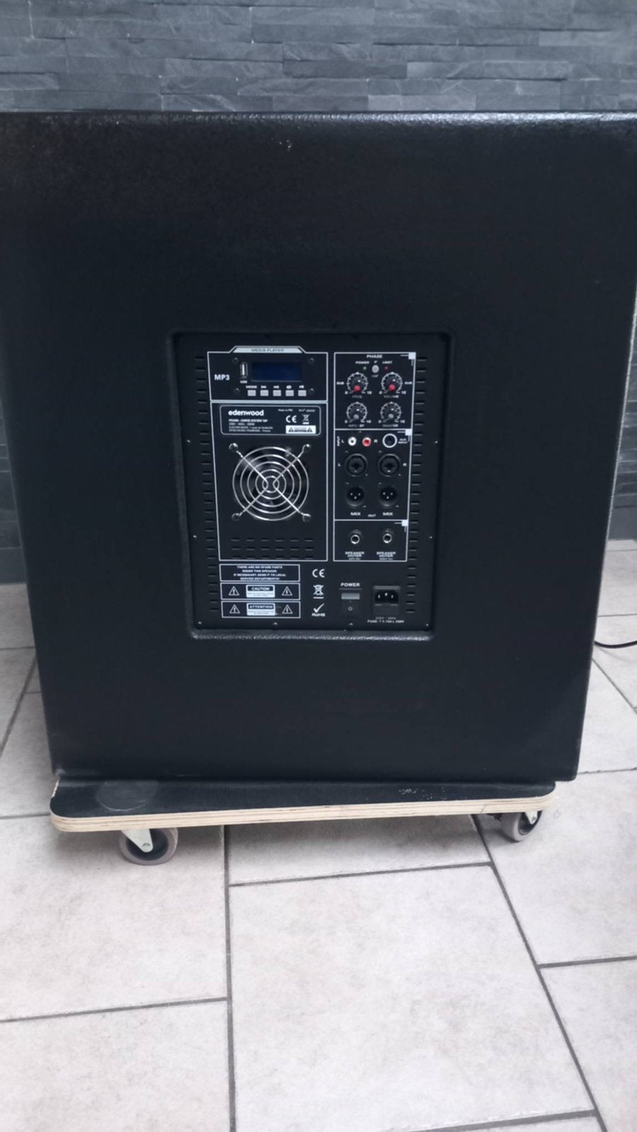 Dj caisson bass amplifier + satellites +housse de protection, Musique & Instruments, Enlèvement, Comme neuf