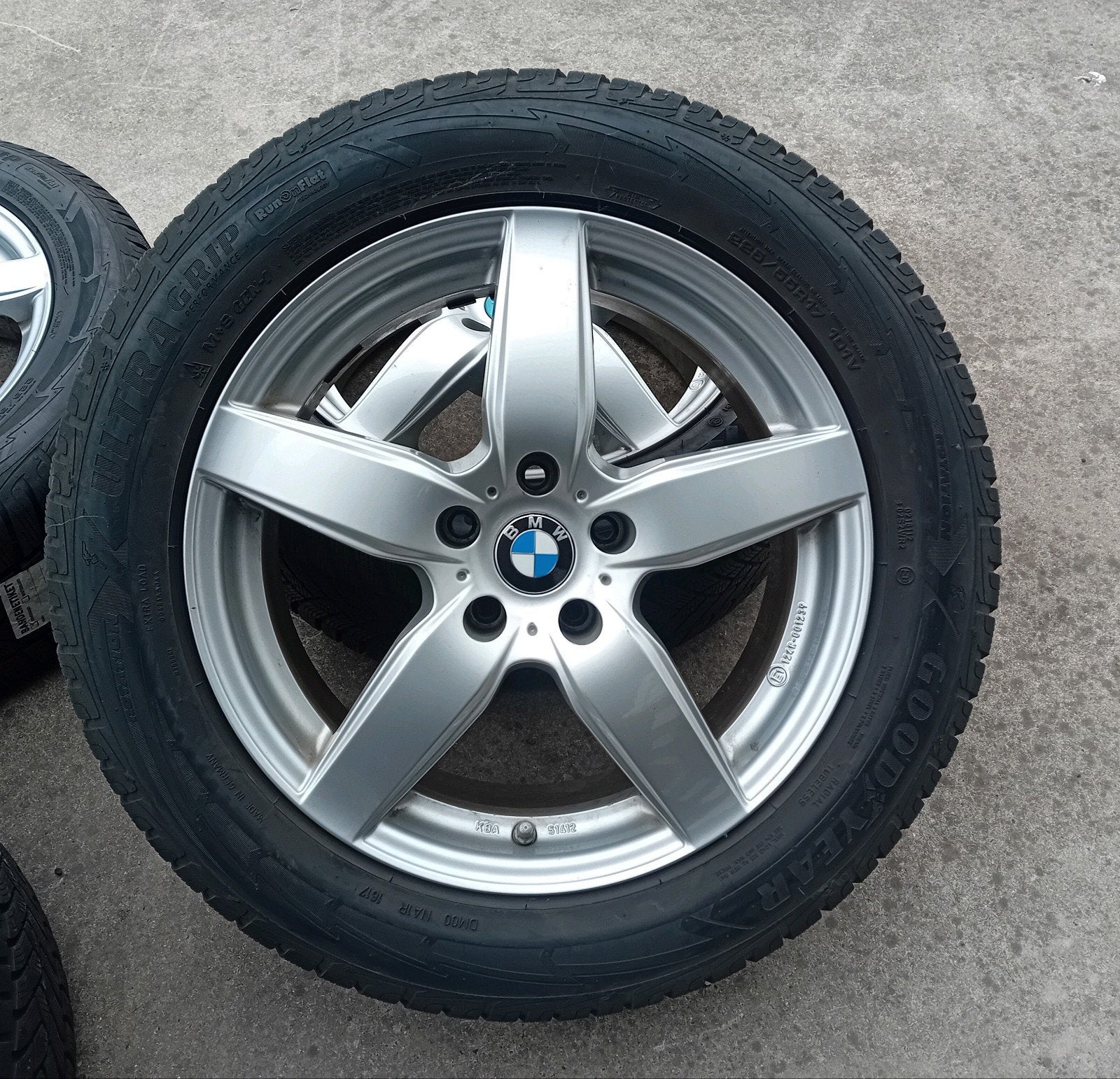 Winterbanden BMW 5-serie G30 G31 5x112 17inch Runflat 7mm❄️, Ophalen, Gebruikt, BMW