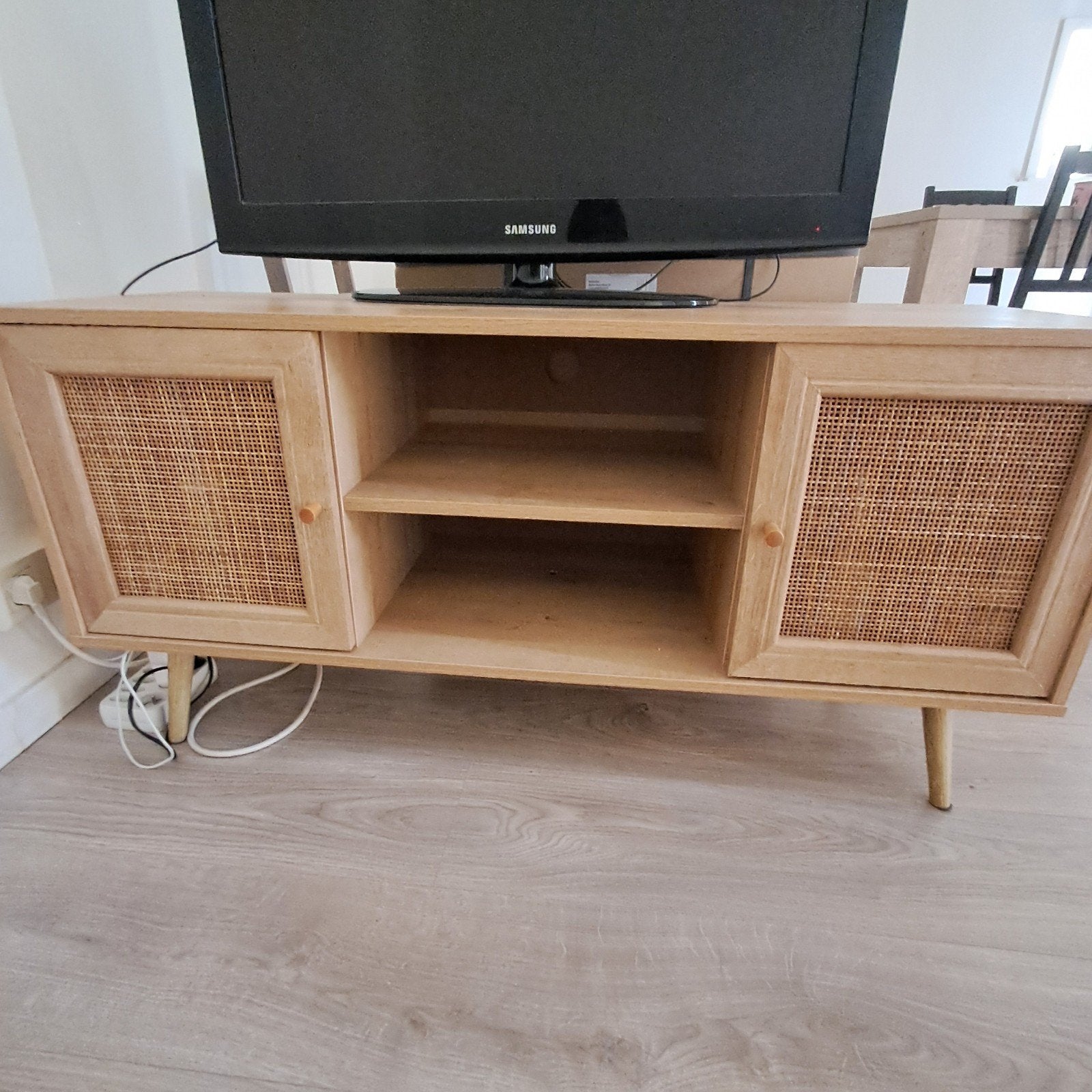 Magnifique meuble Tv en bois clair style Bali, Maison & Meubles, Enlèvement