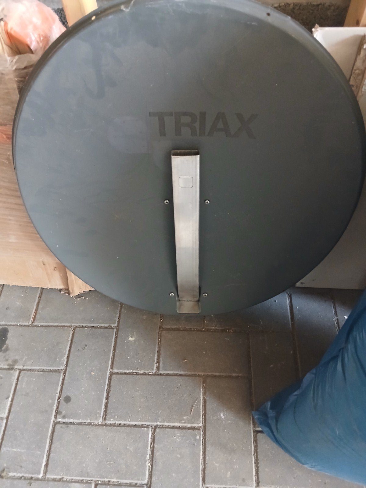 Triax 60-68, Ophalen