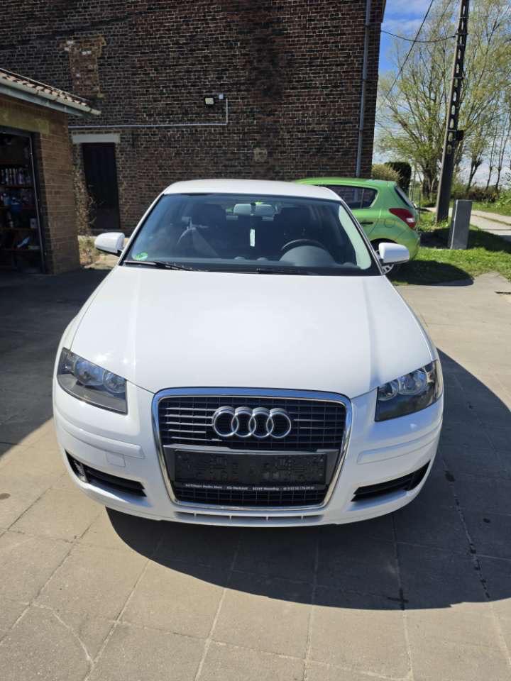 Audi a3 sportback prete a immatriculer garantie, Auto's, Audi, Bedrijf, Te koop, A3, Boordcomputer, Benzine, Handgeschakeld, Onderhoudsboekje