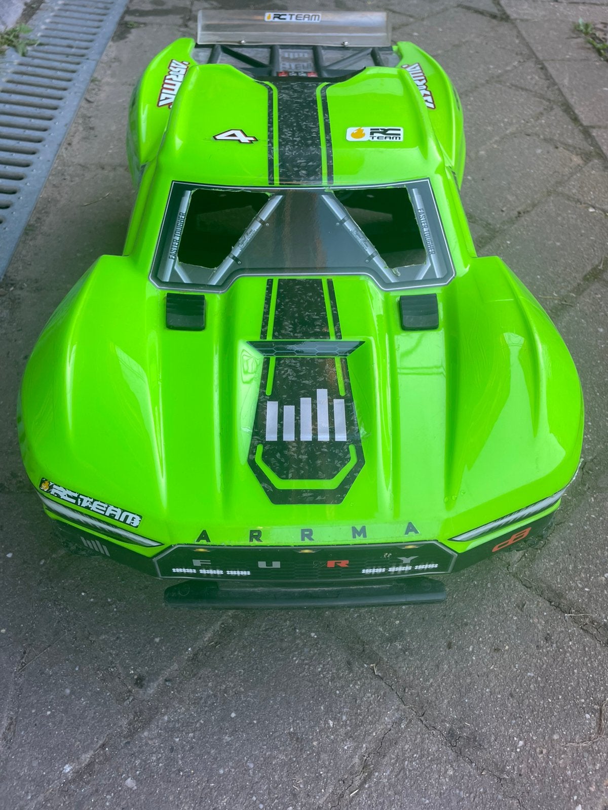 Arrma fury rtr, Échelle 1:10, Voiture off road, Enlèvement, Utilisé