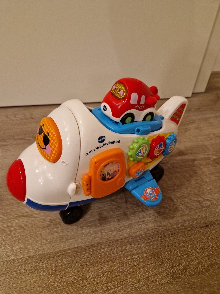 Toet Toet Auto's 2-in-1 Vrachtvliegtuig, Enlèvement, Comme neuf, 6 mois à 2 ans