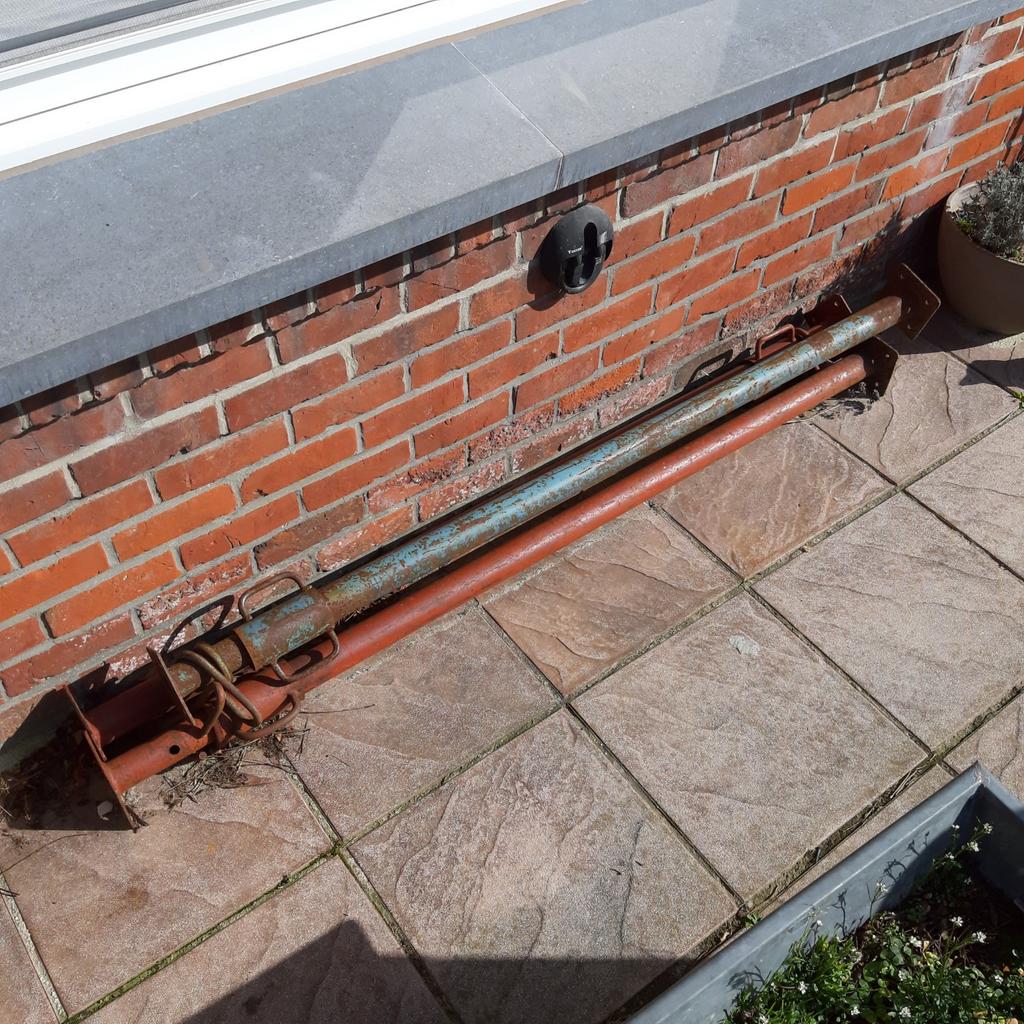 3 schoren; stippen; stutten; stempels, Ophalen