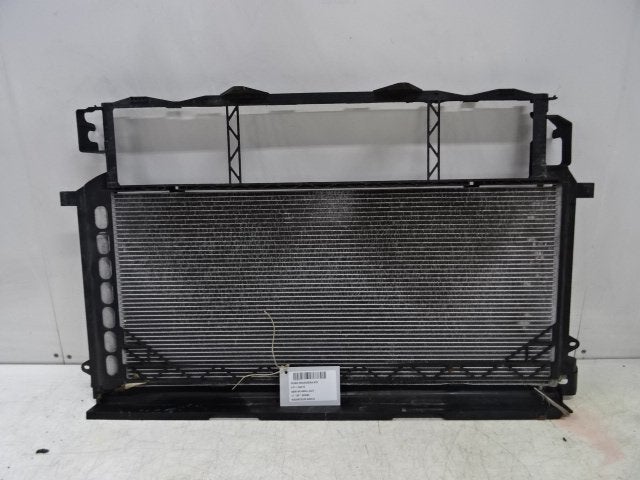 RADIATEUR AIRCO Porsche Panamera (970) (97010603205), Gebruikt, Porsche Deutschland GmbH, Porscheplatz 1
70435  Stuttgart, DE