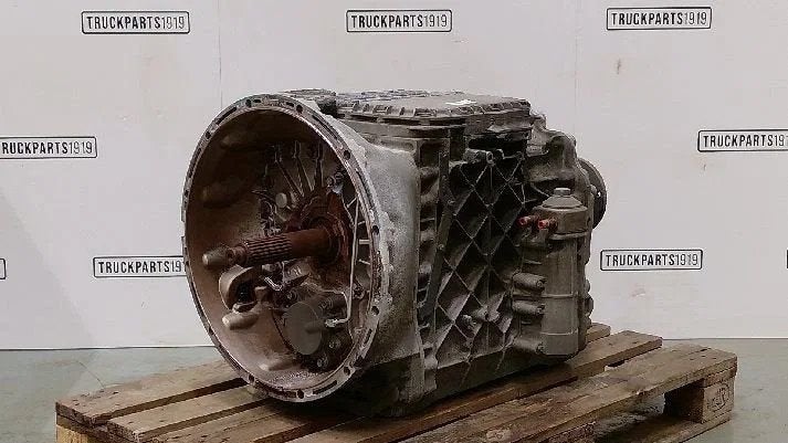 Volvo Gearbox & Clutch Parts Versnellingsbak AT2412F Volvo, Auto-onderdelen, Ophalen, Gebruikt, Volvo, Transmissie en Accessoires