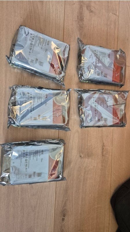 Iron Wolf 16To, Intern, 16To, Nieuw, Ophalen of Verzenden