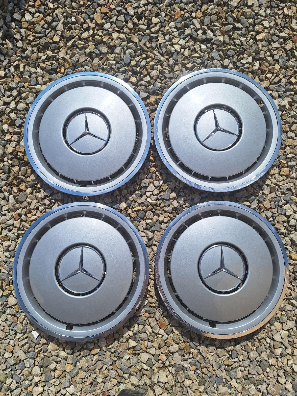 Mercedes w124 wieldoppen, Ophalen, Gebruikt