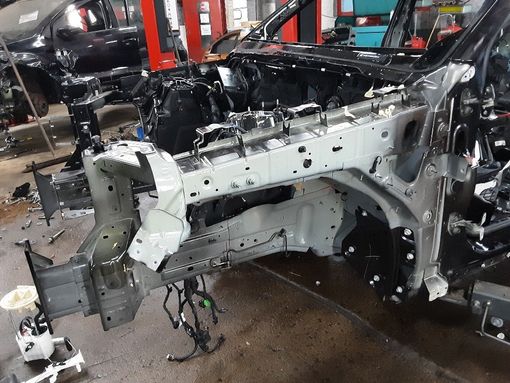 BINNENSPATSCHERM LINKS VOOR Jeep Grand Cherokee L (WL), Gebruikt, Voor, Jeep, Spatbord