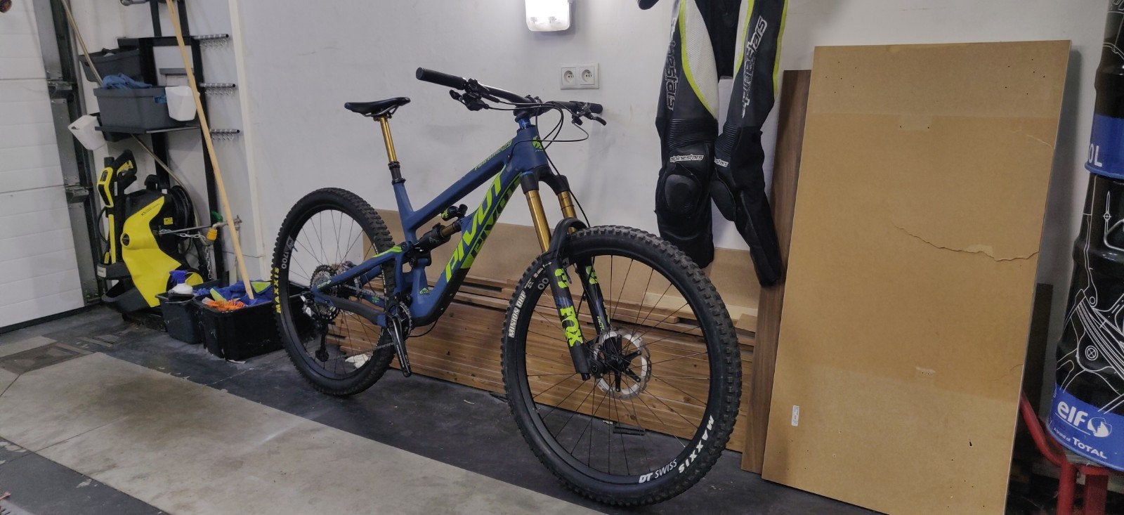 Échange possible Pivot Firebird vélo haut de gamme