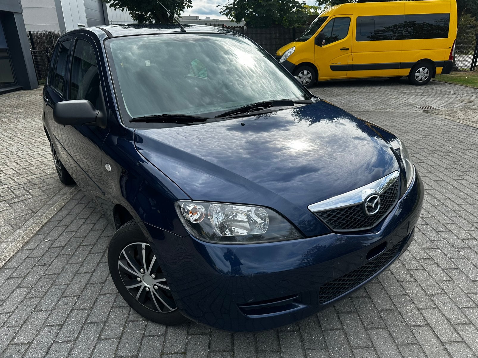 Mazda 2, 1242 cm³, Achat, Entreprise, Noir