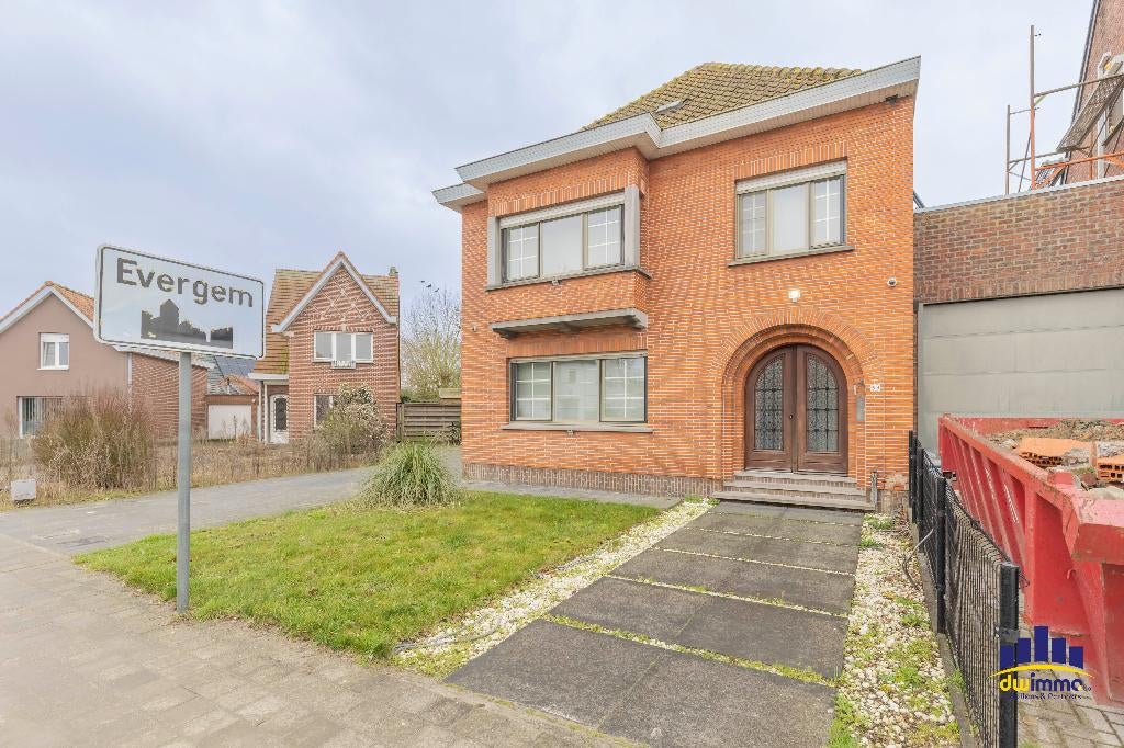 INSTAPKLARE WONING MET 4 SLPK & RUIME TUIN IN EVERGEM, Immo, 200 tot 500 m², Gent, Vrijstaande woning, 230 kWh/m²/jaar