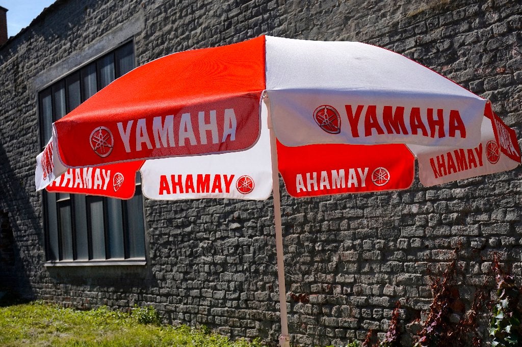 parasol Yamaha dia 160 cm, Jardin & Terrasse, Parasols, Enlèvement, Comme neuf, 1 à 2 mètres, Autres types