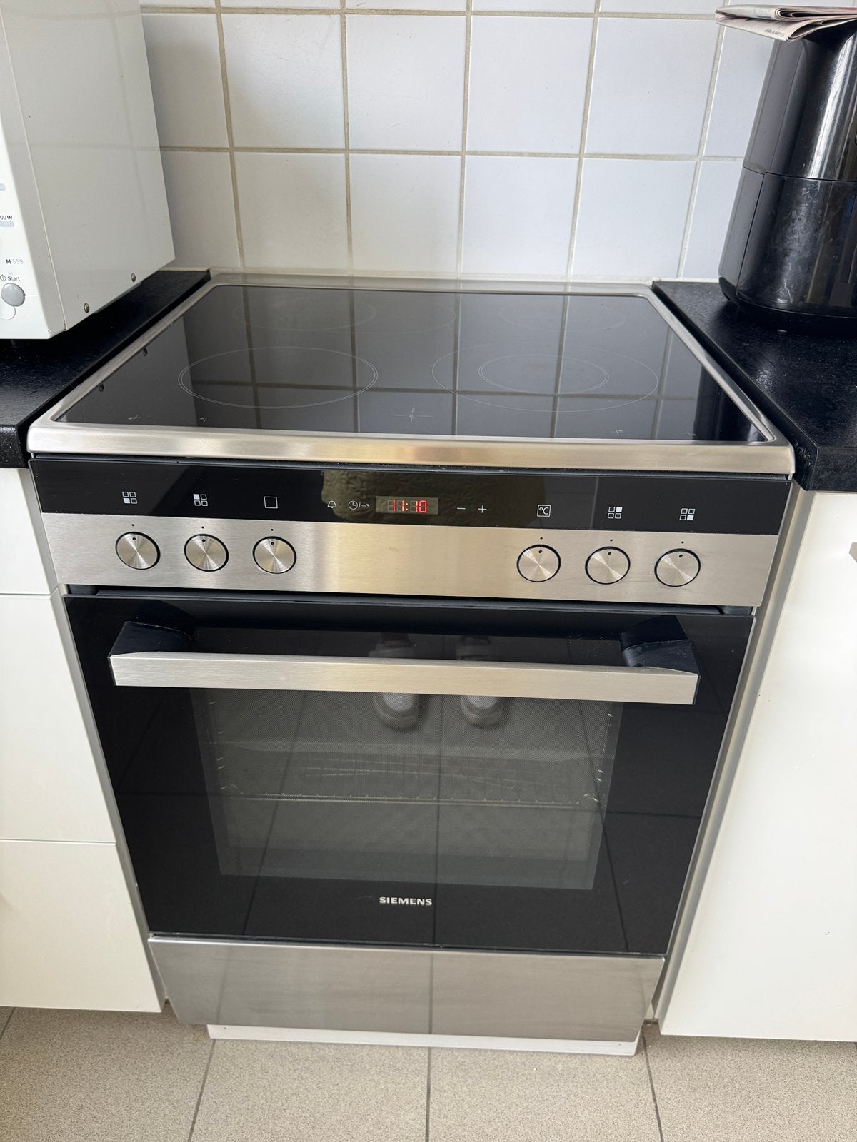 Vitrokeramisch fornuis Siemens IQ300 HK9R3A250, Ophalen, Gebruikt, 4 kookzones, Energieklasse A of zuiniger