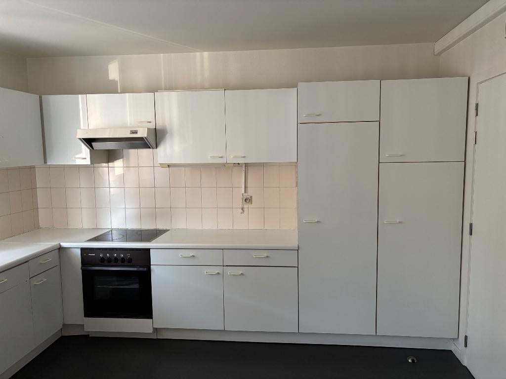 Gratis witte keuken, Huis en Inrichting, Ophalen, Gebruikt, Wit, Hoekkeuken