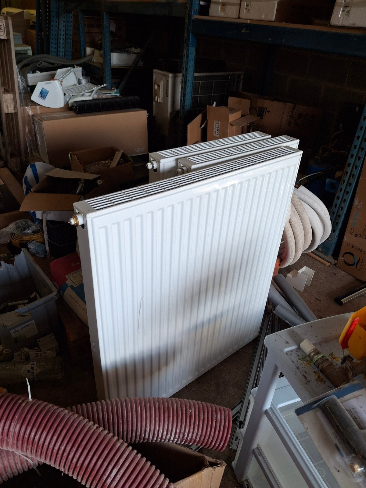 radiateur comme neuf servi 6 mois, Ophalen, Zo goed als nieuw, Radiator