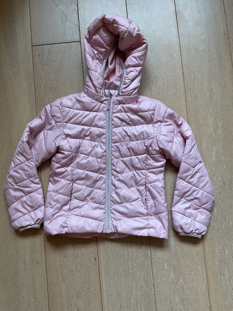 Jas H&M roos maat 122, Kinderen en Baby's, Meisje, H&M, Ophalen of Verzenden, Zo goed als nieuw