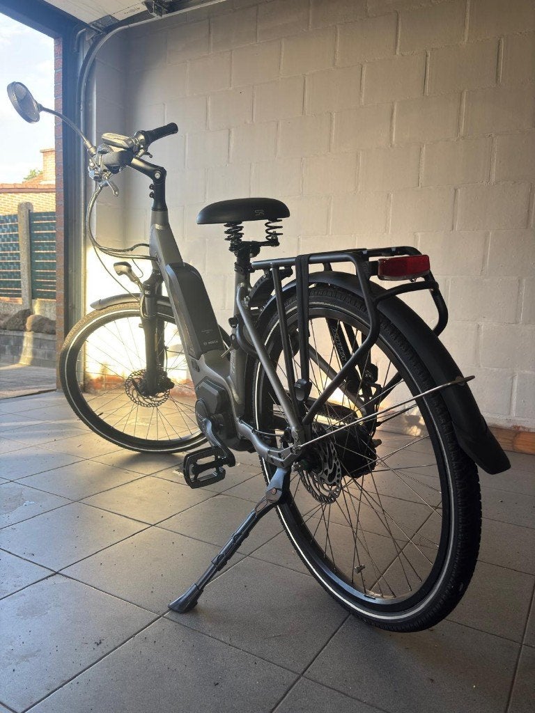 electrische fietsen, Fietsen en Brommers, Zo goed als nieuw, 47 tot 51 cm, 50 km per accu of meer, Ophalen