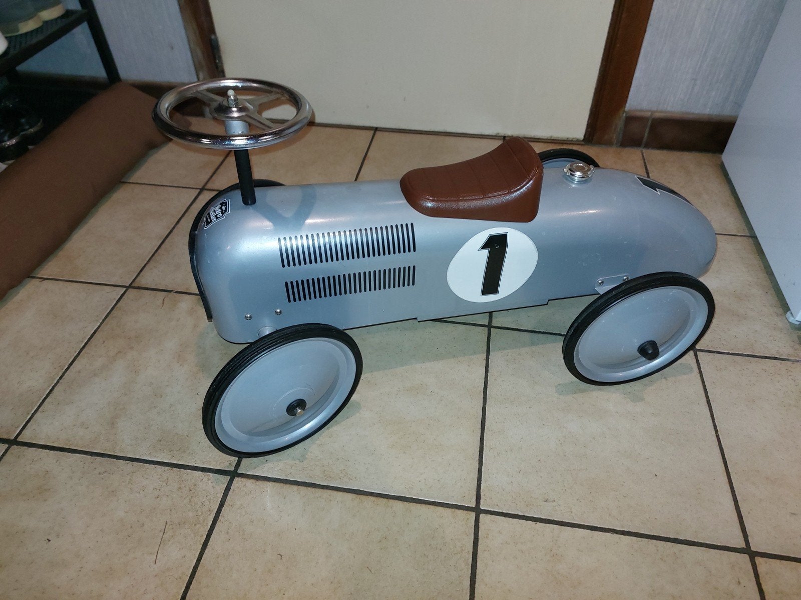 Retro Roller Loopauto, Enlèvement