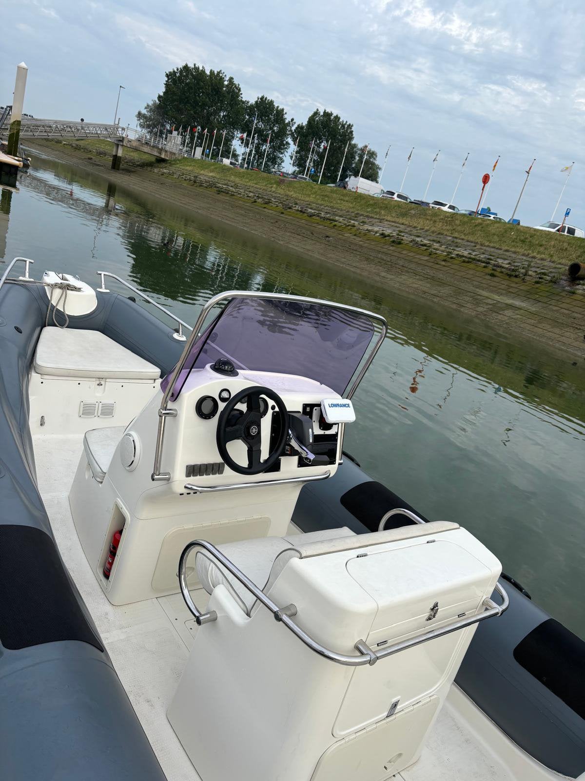 Zodiac Ballistic  6,5 vaarklaar incl trailer, Watersport en Boten, Ophalen, Zo goed als nieuw, Zodiac, Polyester