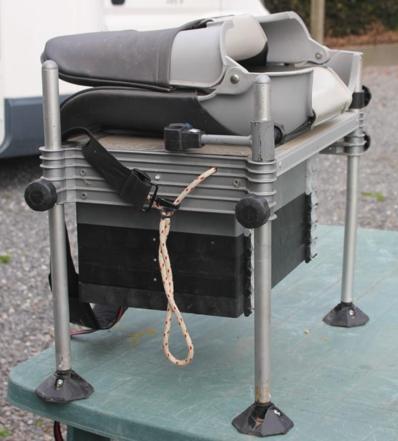 Station de pêche FIX2, aquarium, chaise de pêche, Enlèvement, Utilisé, Coffre ou Sac