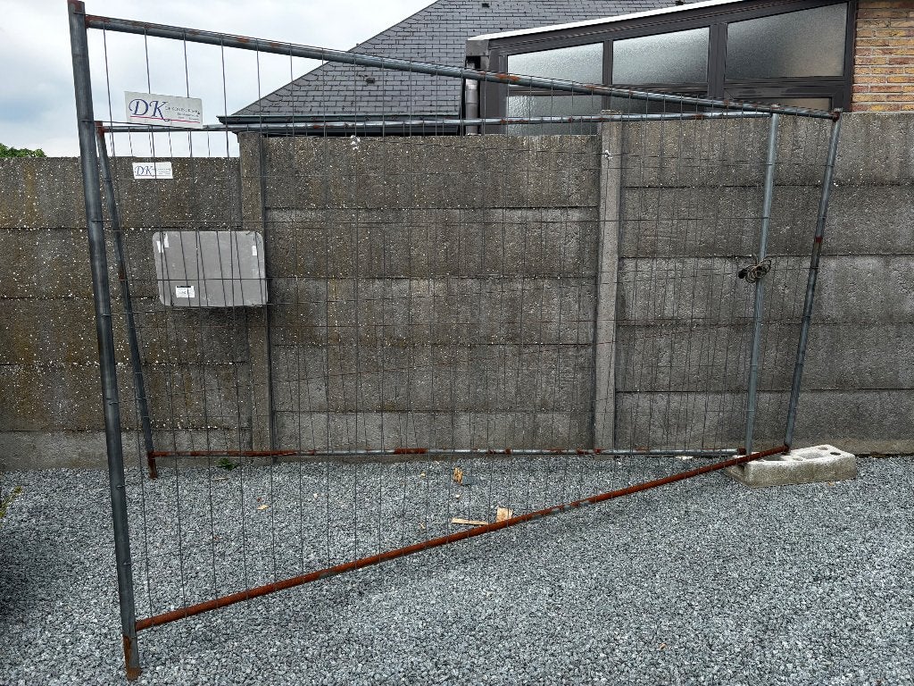Heras hek met twee voeten uit beton, Ophalen, Gebruikt, 100 tot 250 mm, Overige typen