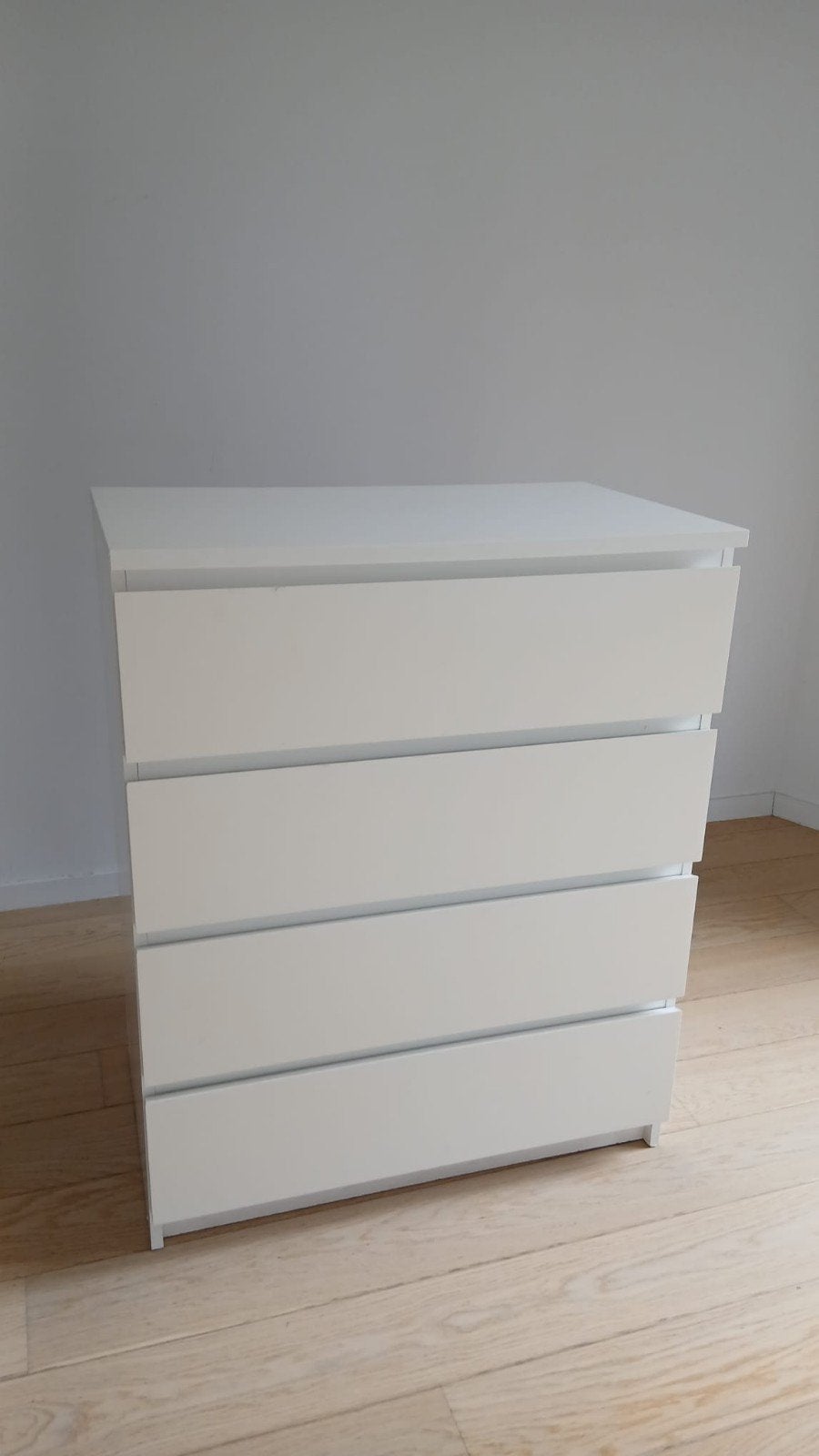 Commode Malm 4 tiroirs blanche, Maison & Meubles, Enlèvement