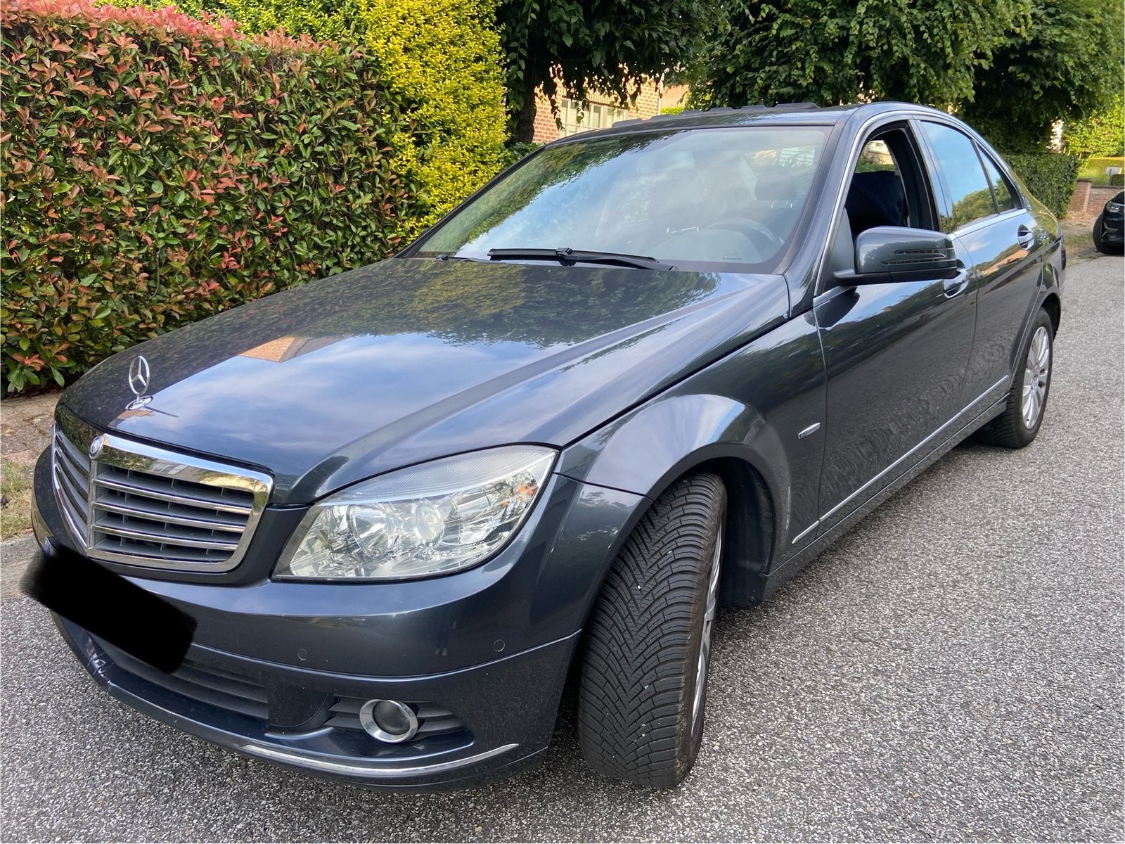 Mercedes c180 AUTOMATIQUE ESSENCE, Autos, Argent ou Gris, Entretenue par le concessionnaire, Noir, 5 portes