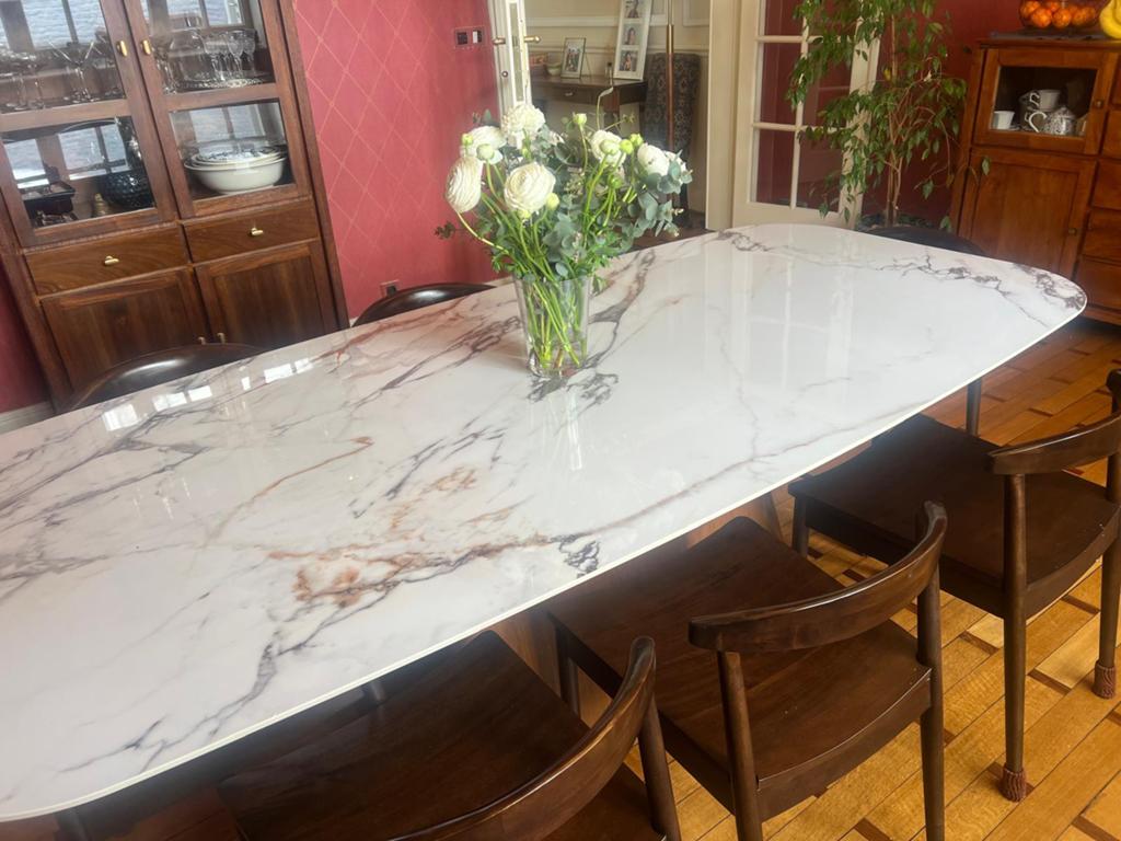 Ceramic Dining Table and 10 chairs – Excellent Condition, Huis en Inrichting, Ophalen, Overige materialen, 100 tot 150 cm, 200 cm of meer