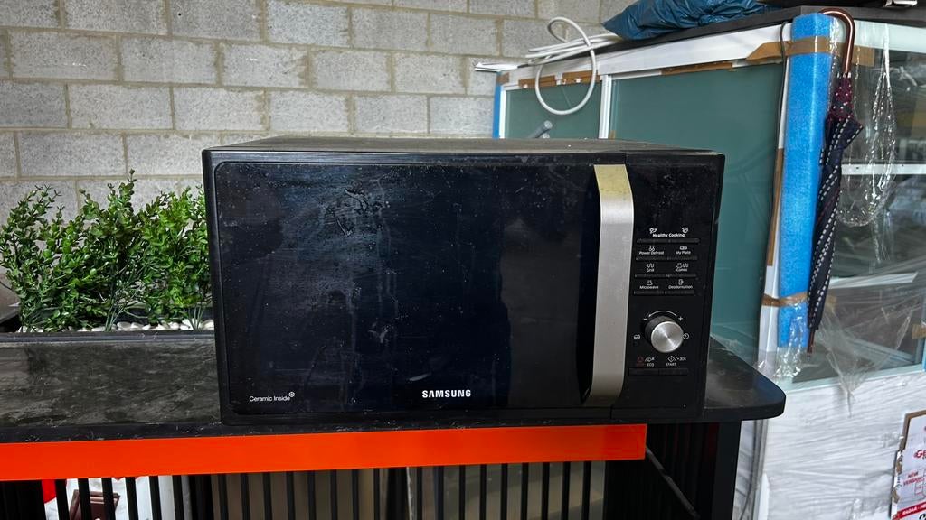 Samsung microgolfoven, Elektronische apparatuur, Ophalen of Verzenden, Gebruikt, Microgolfoven