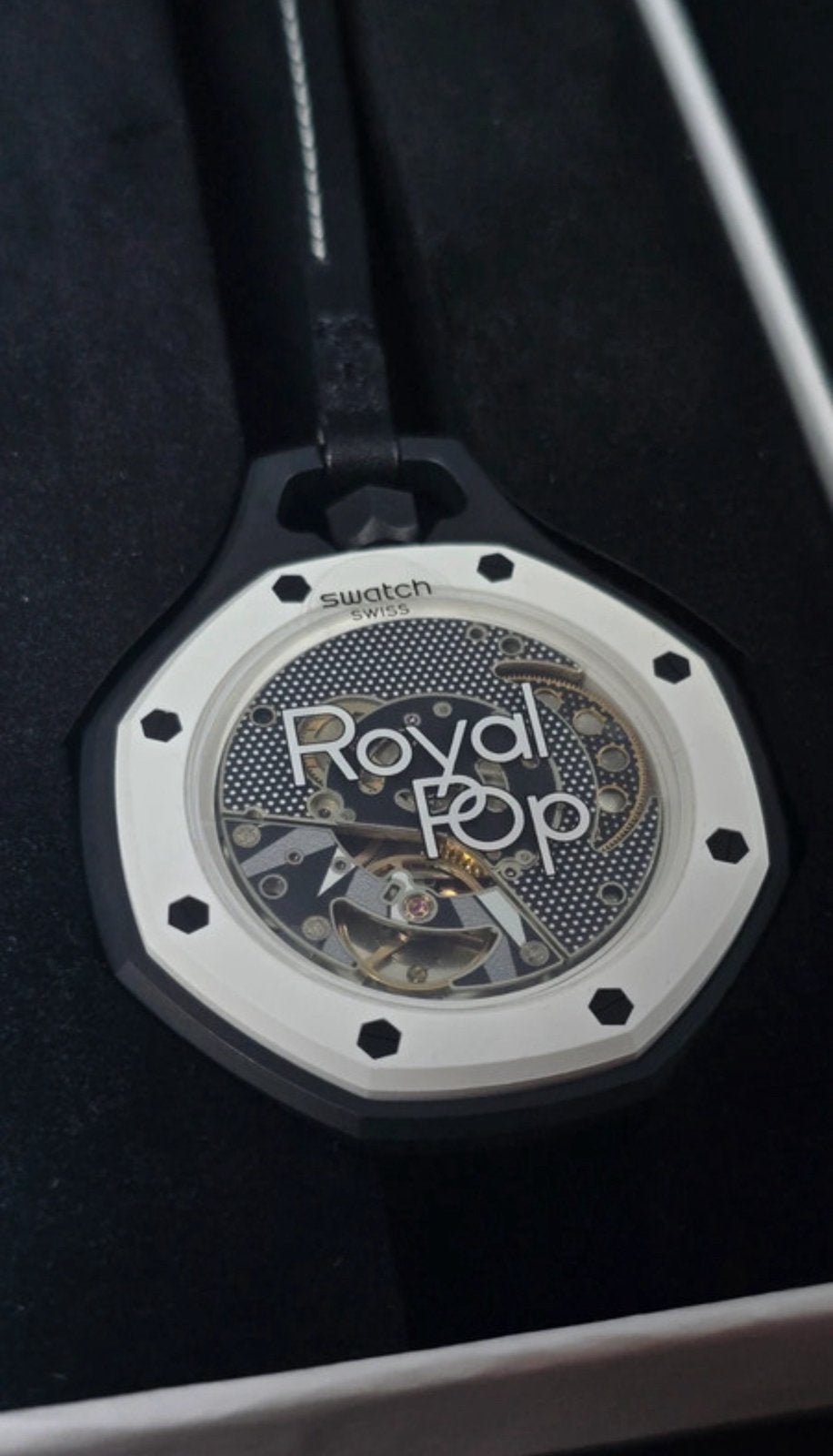 Royal Pop Black – AP x Swatch, Ophalen of Verzenden, Zo goed als nieuw