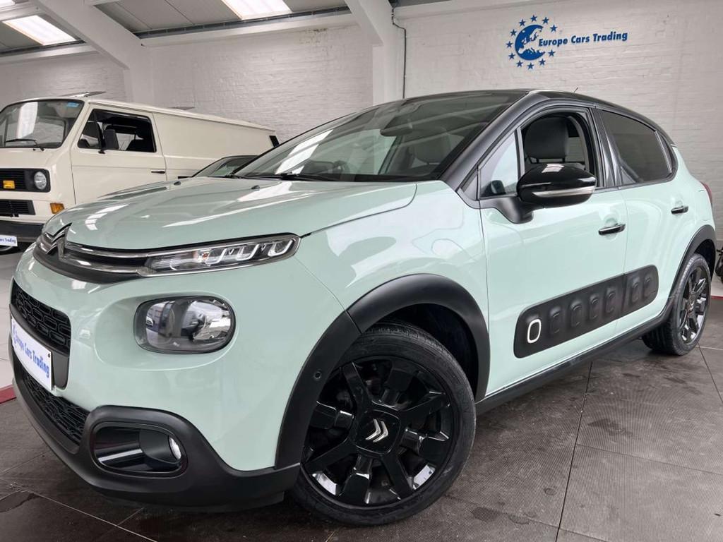 Citroën C3 SHINE 110CH TOIT PANO DISTRIBUTION OK GAR 12M, Auto's, Stof, Gebruikt, Zwart, 1199 cc