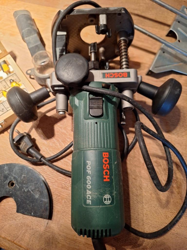 Bosch Frezer, Ophalen