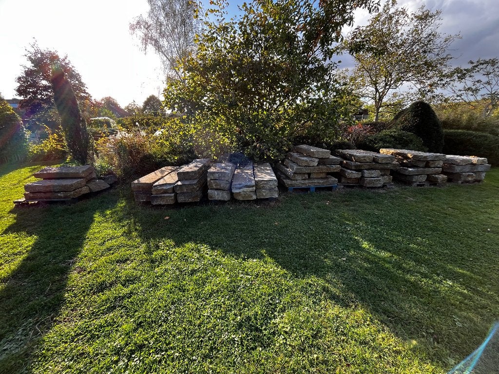 59 meter Brusselse Borduren - blauwe hardsteen, Ophalen, Gebruikt, Blok, Natuursteen