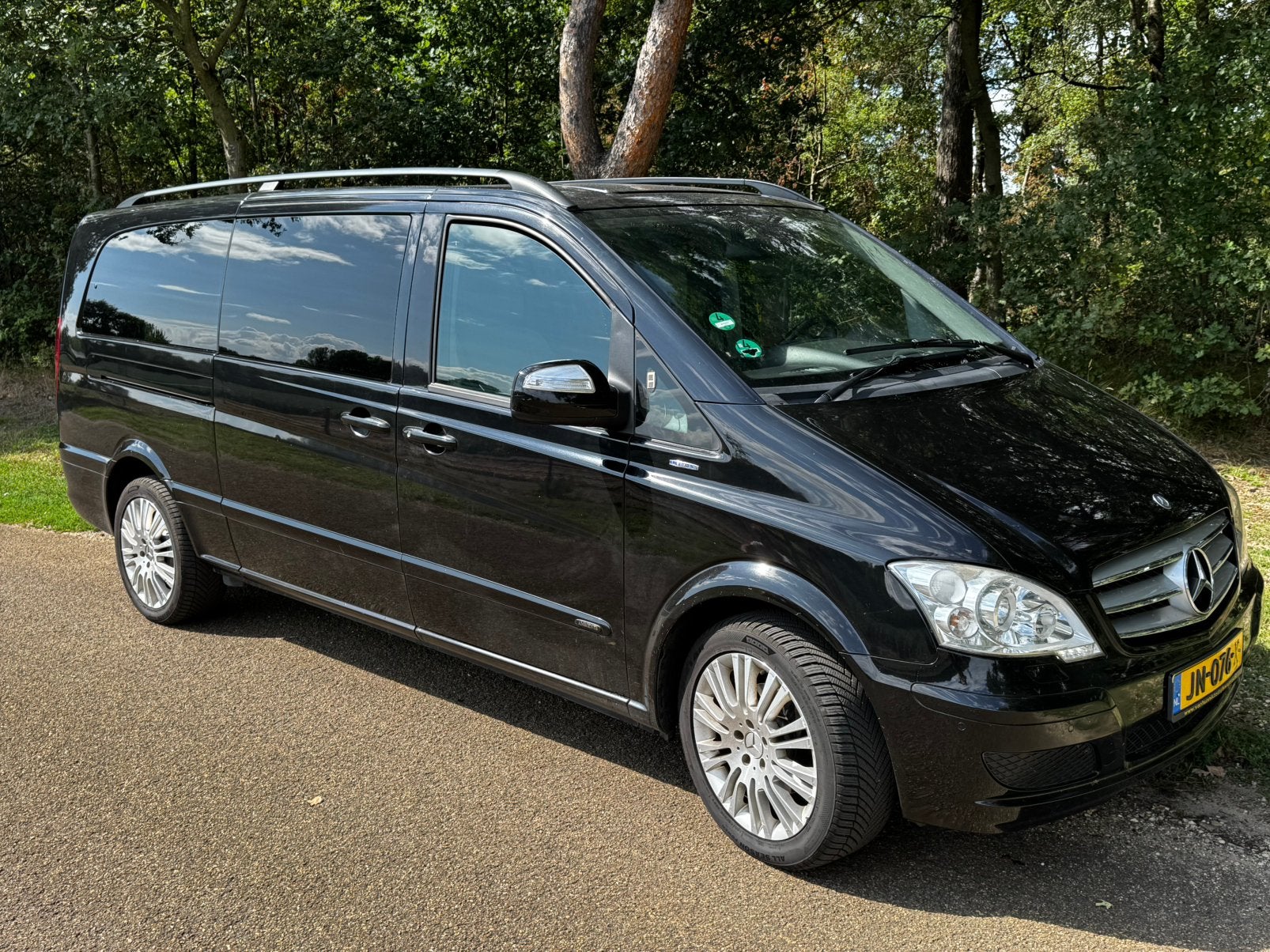 Mercedes viano w639 8 zits 2.2cdi automaat zwart 2014, Automaat, Euro 5, 2100 kg, Leder en Stof