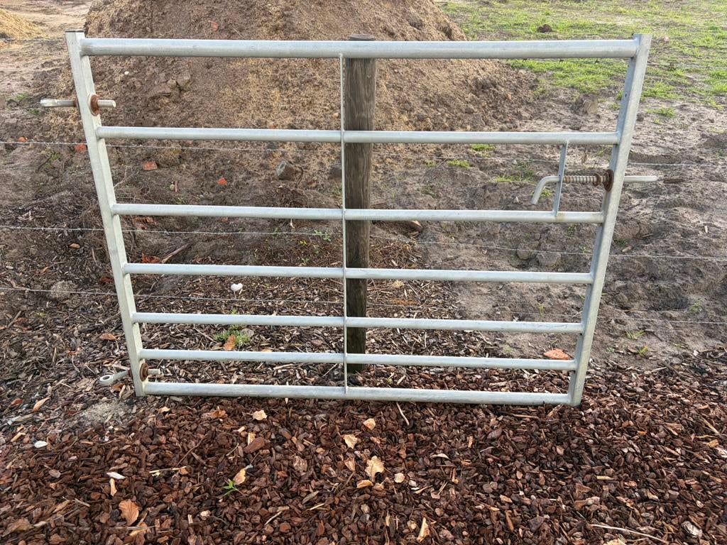 Weidepoort - galvanise hekken, Ophalen, Zo goed als nieuw, IJzer