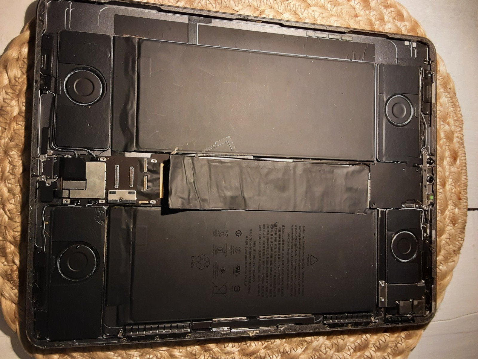 iPad Pro 12.9 4th Gen Wi-Fi voor onderdelen, Computers en Software, Ophalen of Verzenden, Niet werkend, 12 inch
