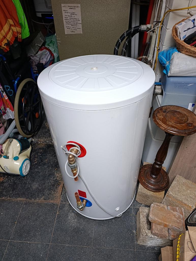 warmwaterboiler, Ophalen, Nieuw, Boiler, Minder dan 3 jaar oud