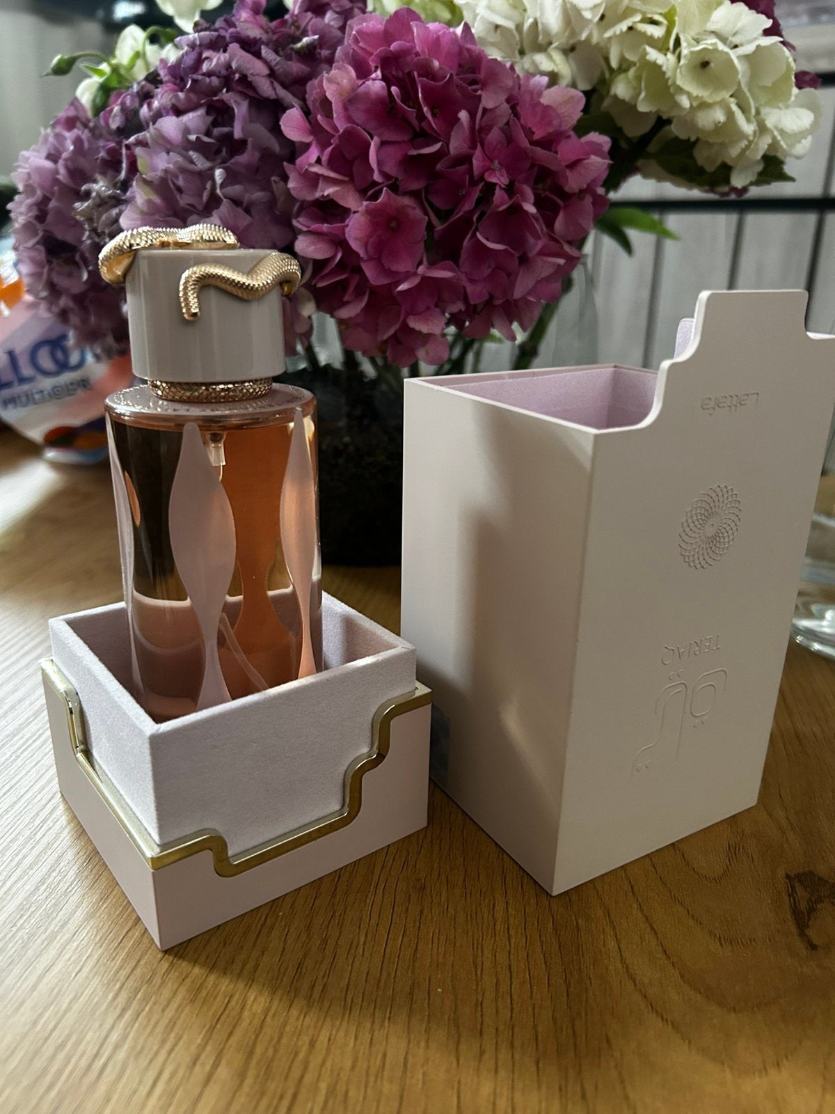 Lattafa Teriaq Eau de parfum, Bijoux, Sacs & Beauté, Beauté | Parfums, Enlèvement, Comme neuf